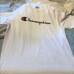 Champion T-shirt